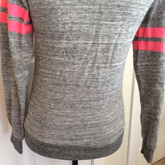 Reflex “Love” zip up light gray hoodie sweater neon pink text junior’s M school - Picture 10 of 14